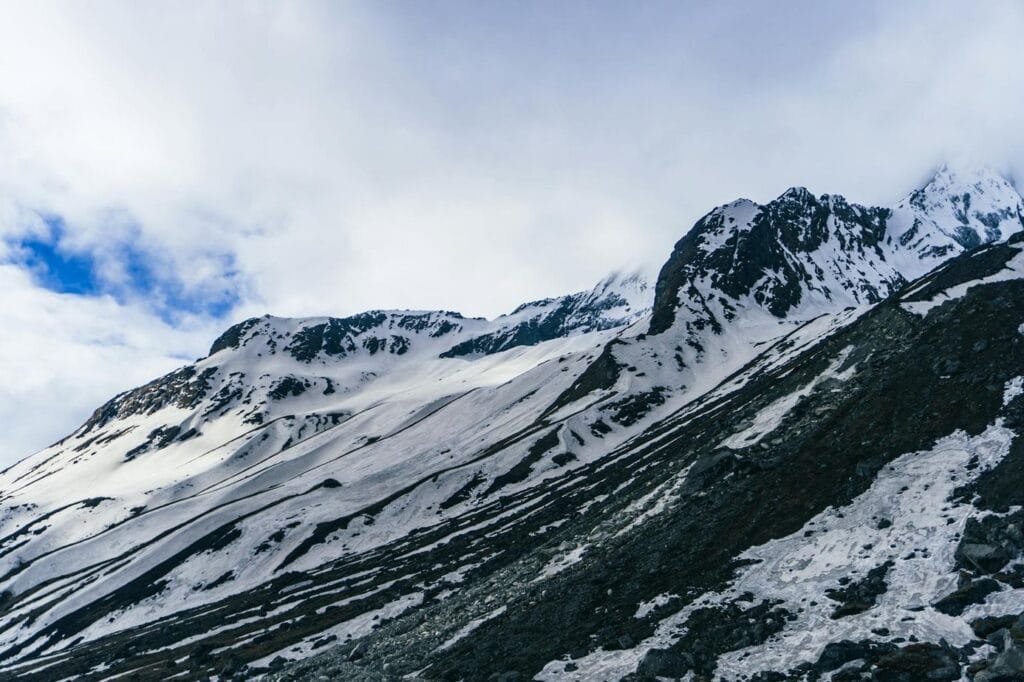 -nepal-mit-bhutan-vergleichen