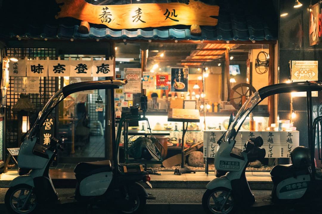 Was ist der Unterschied zwischen Ramen-, Udon- und Soba-Nudeln? details Was ist der Unterschied zwischen Ramen-, Udon- und Soba-Nudeln? details