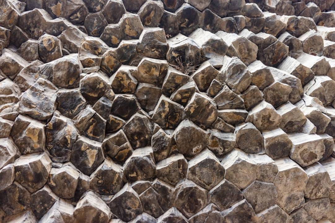 Wanderung im Garni-Schlucht Garni