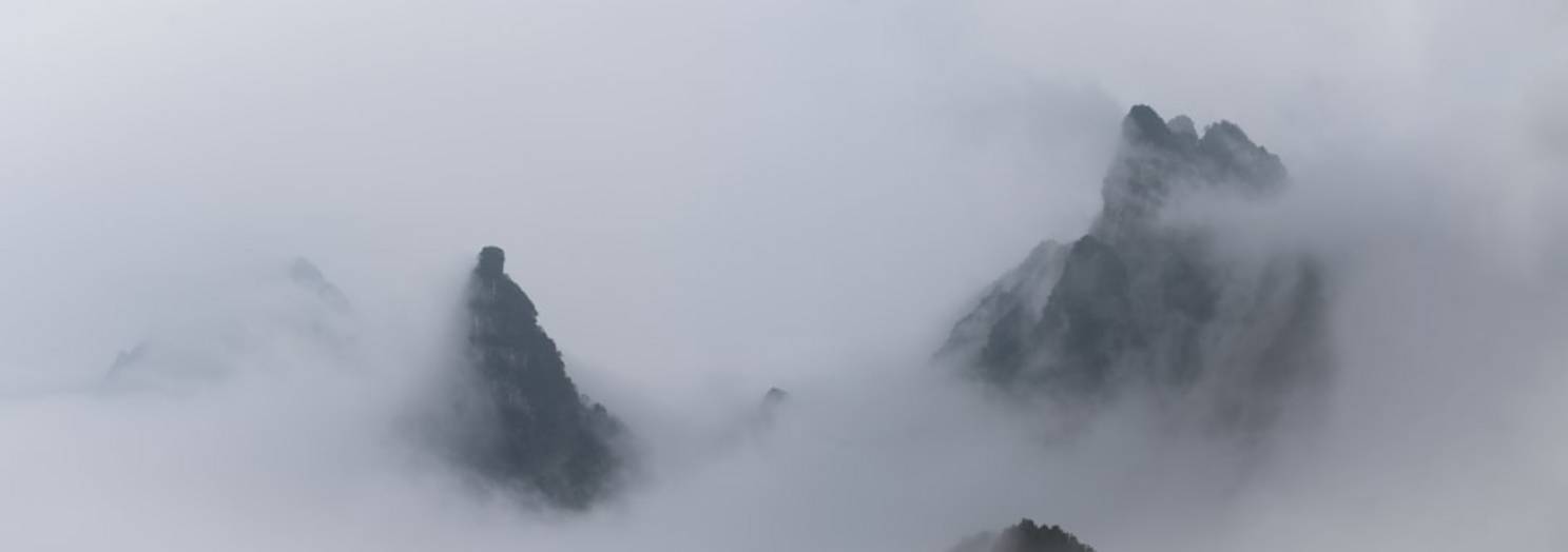 Tianmen Mountain (Himmelstor)tianmen-mountainZhangjiajie atmosphere