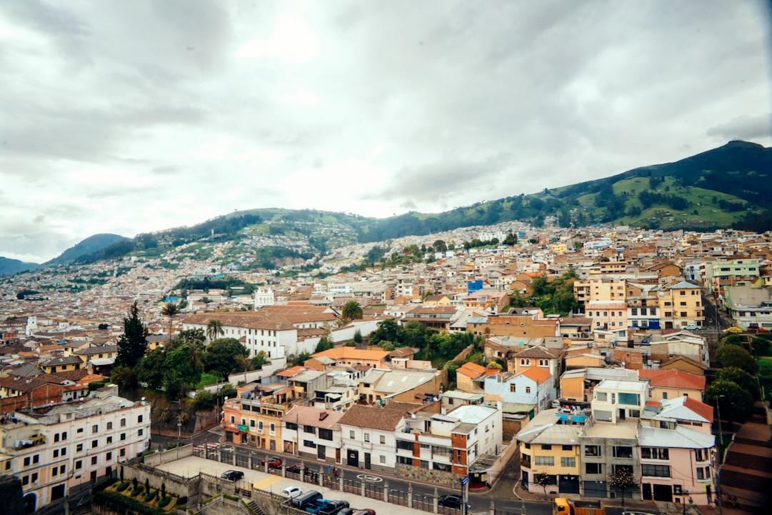 transport in Peru and Ecuador
