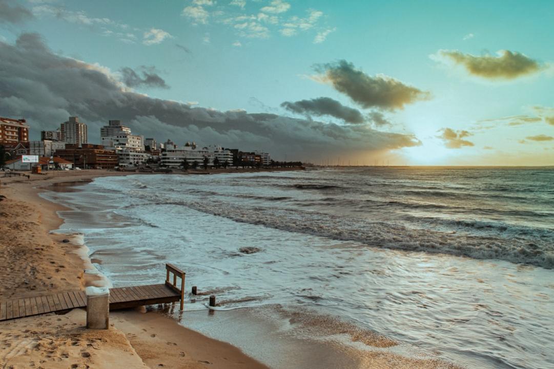 Top 9 Sehenswürdigkeiten in Punta del Este – La Mano & Casapueblo 29 Punta del Este transport